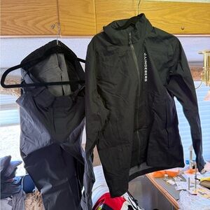 GORE-TEX Black Gor-Tex rain suit MEDIUM LIKE NEW